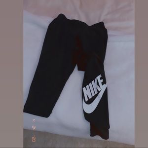 Nike leggings✨